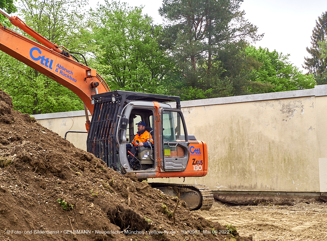 09.05.2022 - Baustelle am Haus für Kinder in Neuperlach